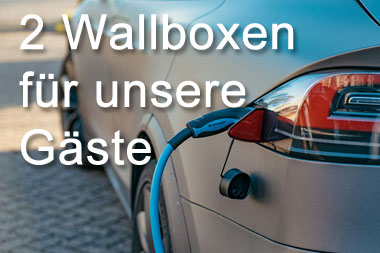 Für unsere Gäste haben wir zwei Wallboxen zum laden Ihrer E-Autos